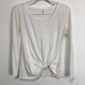 BP. White Knot Top